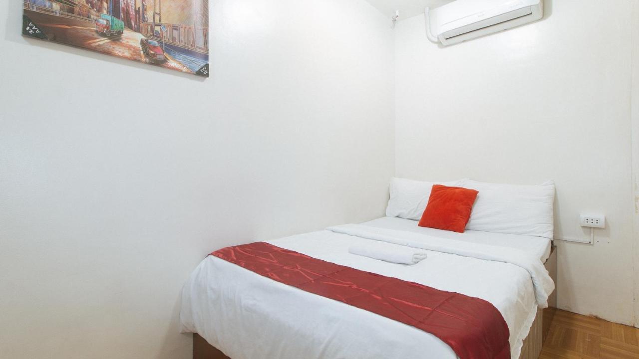 Nearest Hostel Pasay City By Reddoorz Экстерьер фото