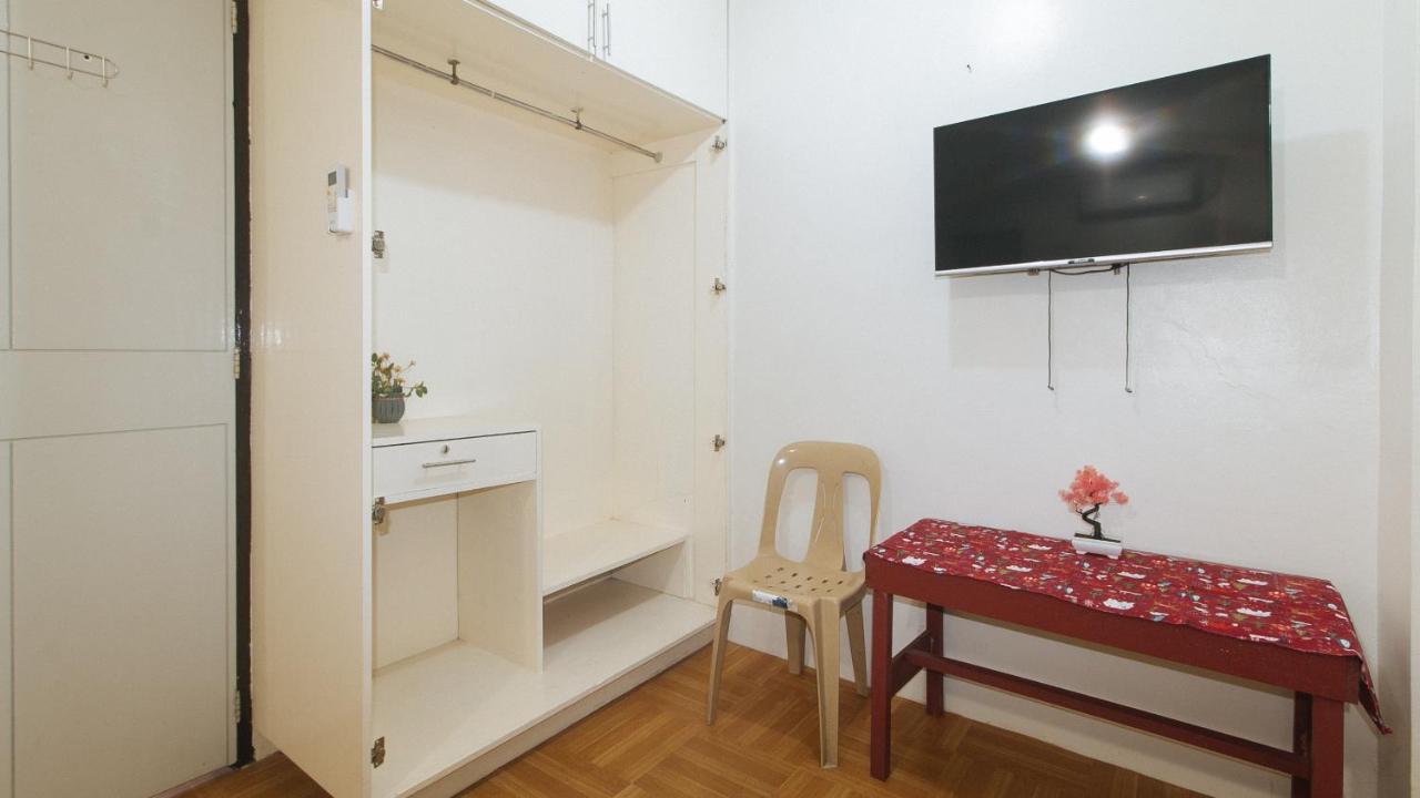 Nearest Hostel Pasay City By Reddoorz Экстерьер фото